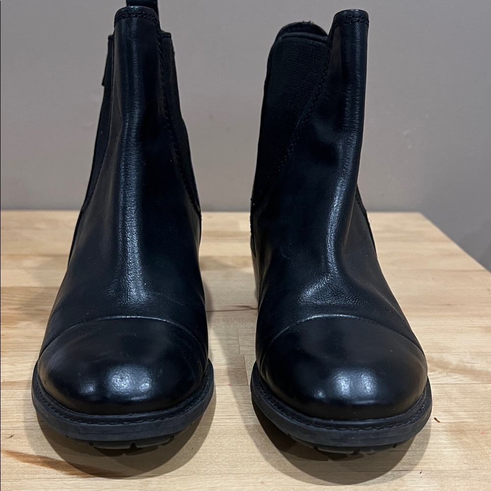 Timberland leather boots, size 7